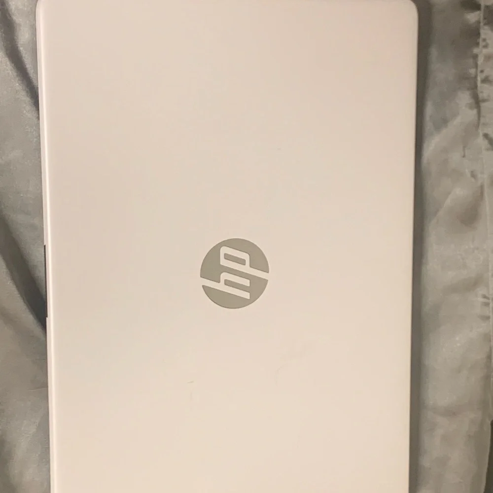White HP Laptop